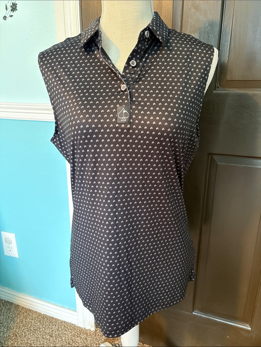 PINS & ACES Sleeveless Collared Polo  Tank with Micro Spade Print - Black